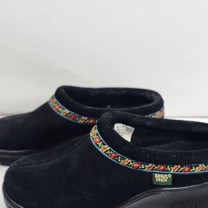 Women's Black Velvet Slip-On Slippers with Colorful Trim